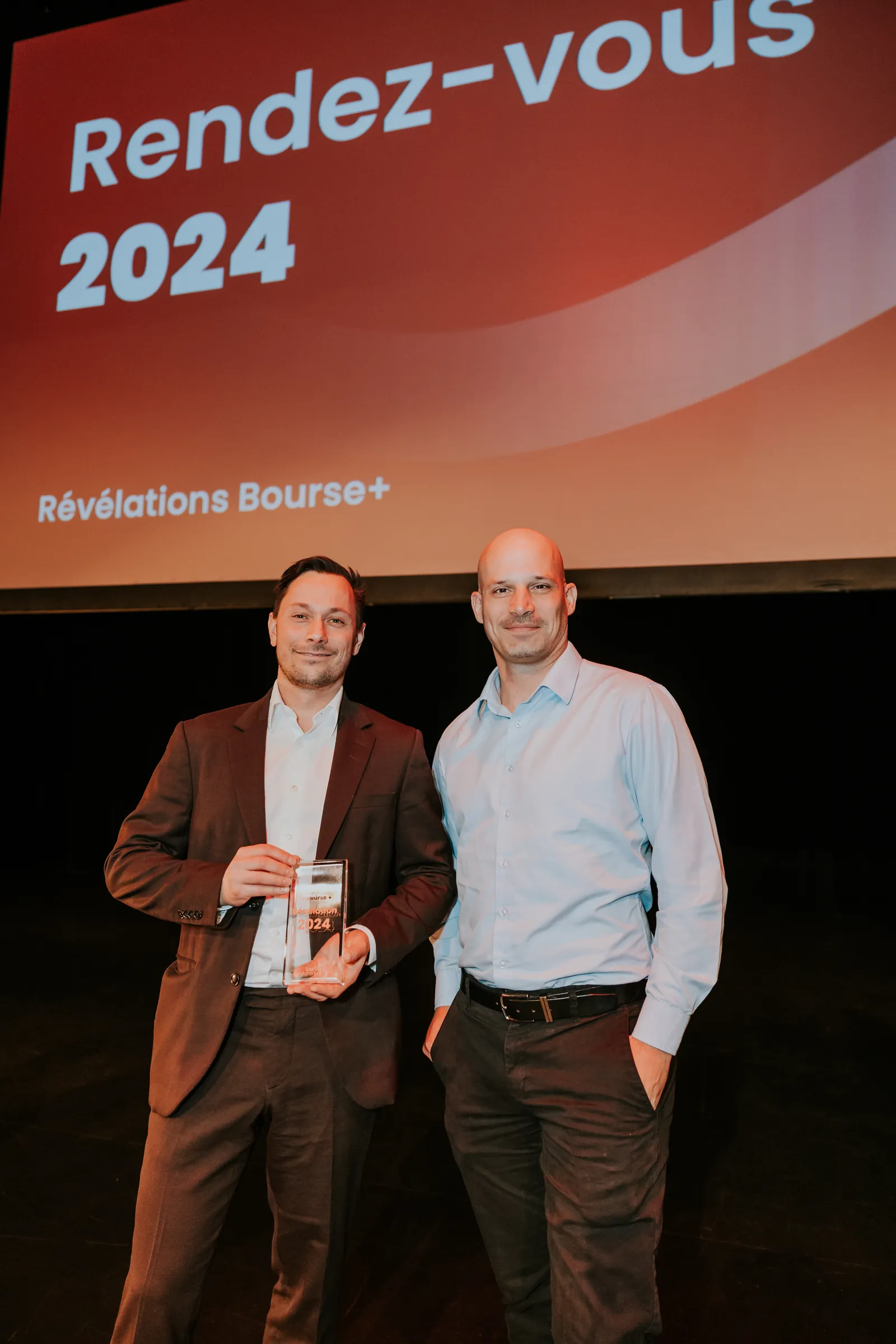 Maxime Lavoie receiving the Bourse+ award at the Startup Montreal Rendez-vous 2024 gala